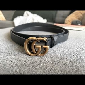 Gucci leather belt with double gg buckle